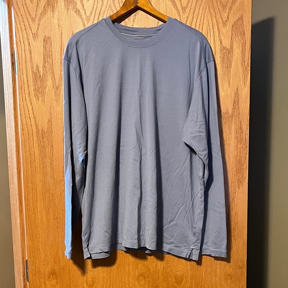 Tommy Bahama Other - Tommy Bahama Slate Long Sleeve Tee